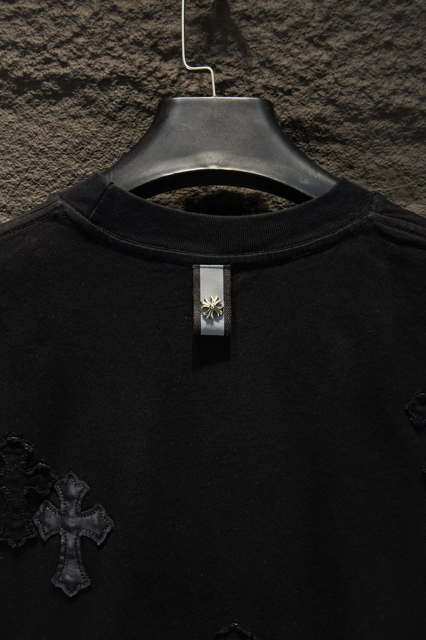 ：7293# 🆕Chrome hearts os ， nice✔️ ⚠️100% 32 ， ， ， ！！ ， ！ # 2 ， ； 。 oversize ， ！ ， ！ “ ” 💏 :Black White Size:S M L XL